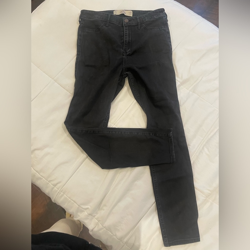 Black Hollister black high rise jeggings size 7 short